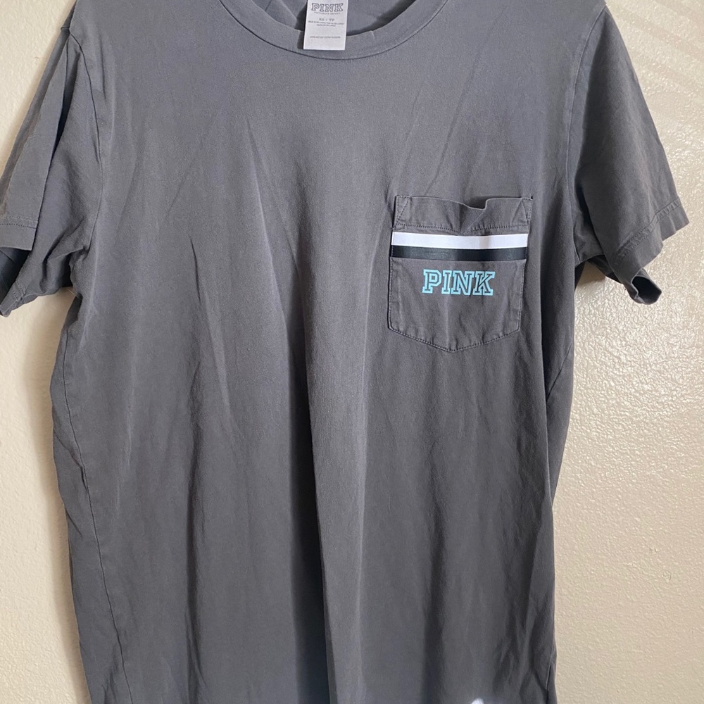 Grey T-shirts PINK